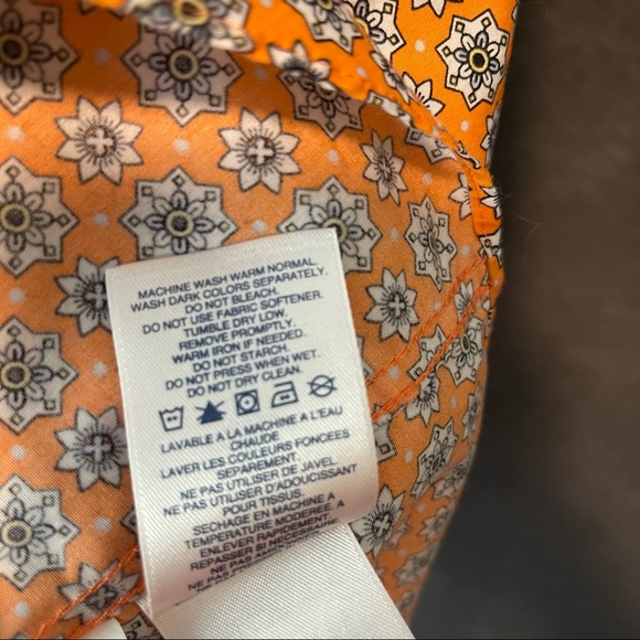 Lands’ End No Iron Button Front Shirt - Picture 8 of 8